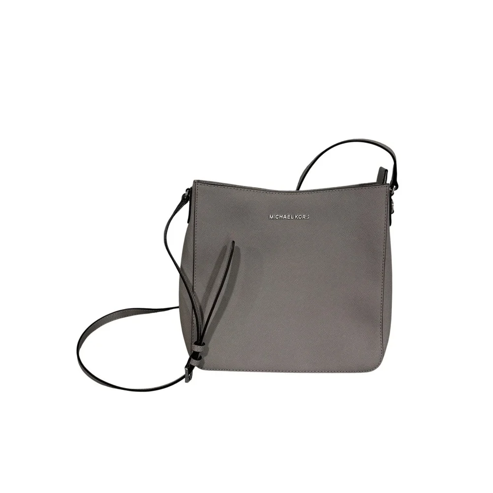 Michael Kors Jet Set Travel Medium Phone Crossbody Saffiano‎ Leather Grey Gray